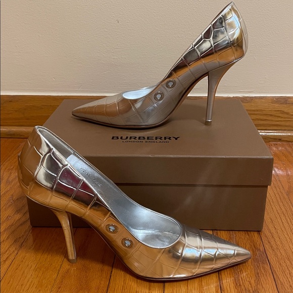 Burberry Heels Aubri Pointy Silver Leather Pumps Women's Size 38 - Picture 6 of 16
